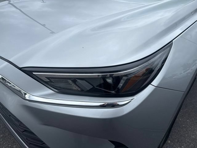 Used 2025 Toyota Grand Highlander FWD image 9