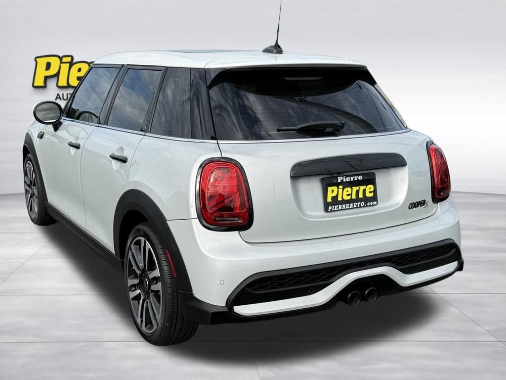 Used 2023 MINI Cooper S w/ Premium Package FWD image 8