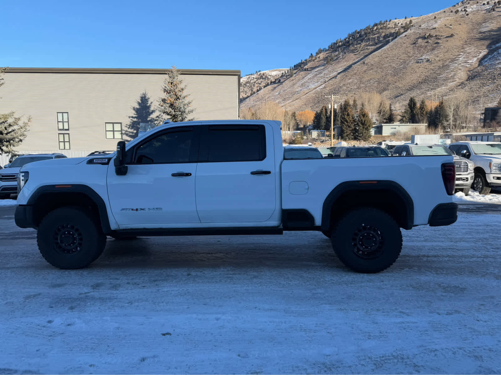Used 2025 GMC Sierra 2500 AT4X w/ AT4X AEV Edition image 20