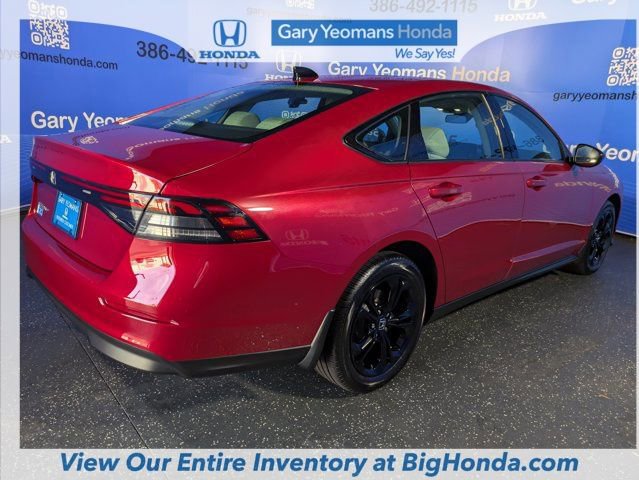 Used 2025 Honda Accord SE image 7