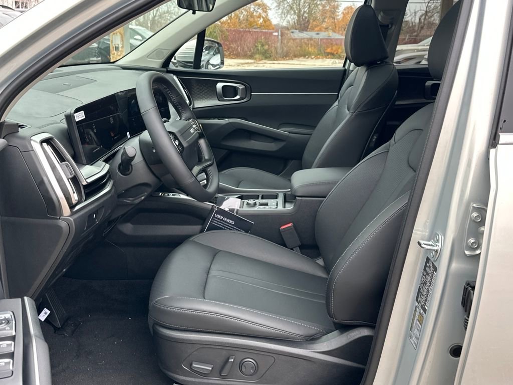 New 2026 Kia Sorento S w/ S Panoramic Sunroof Package FWD image 9