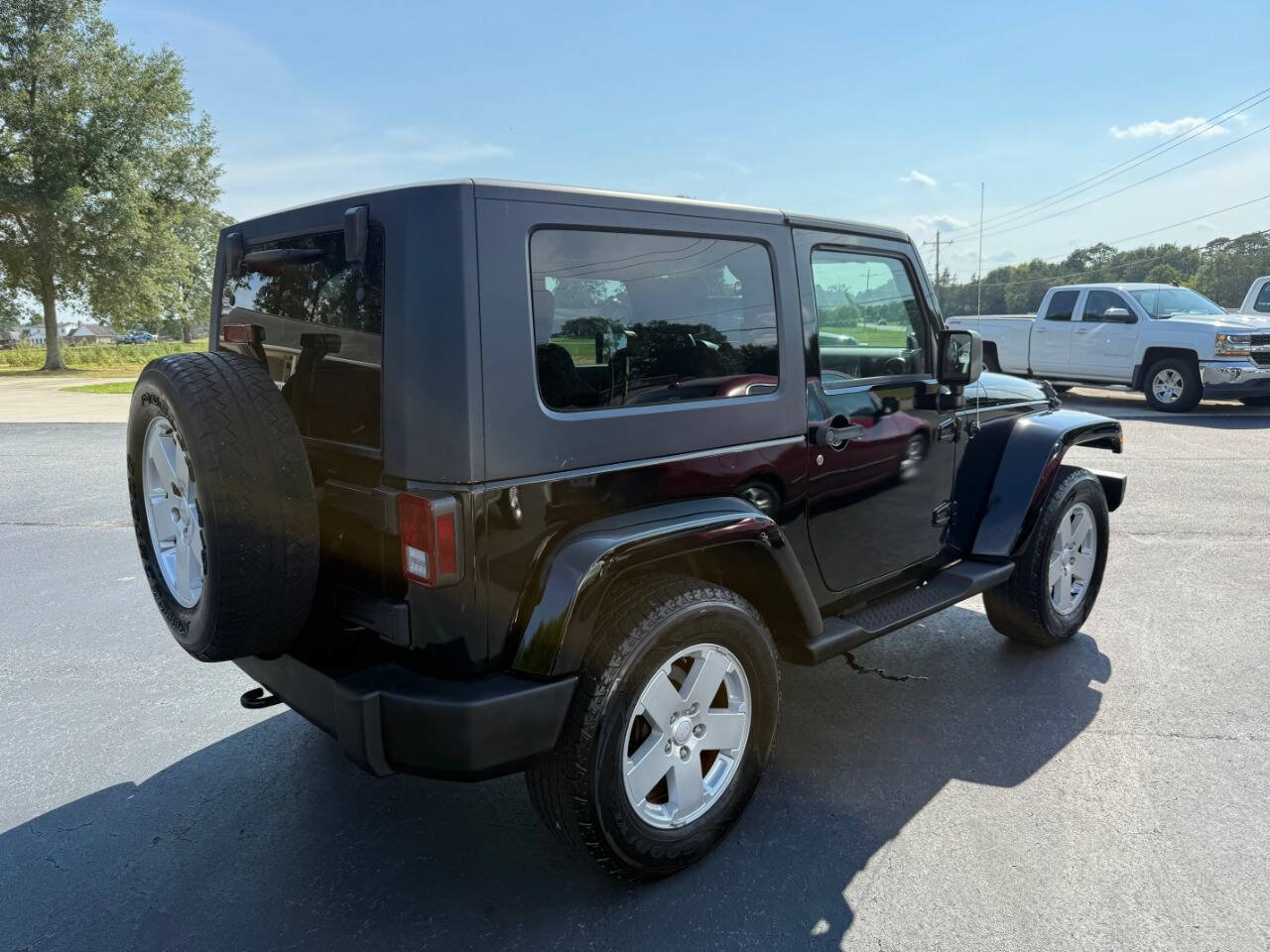 Used 2007 Jeep Wrangler Sahara w/ PWR Convenience Group AWD/4WD image 4