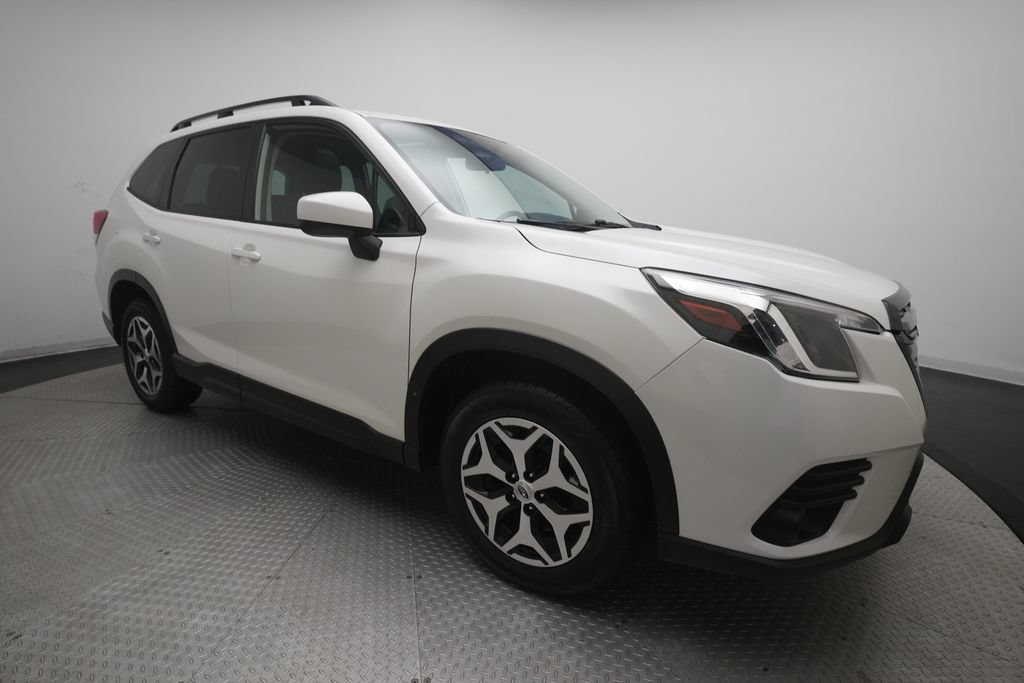 Used 2024 Subaru Forester Premium AWD/4WD image 37