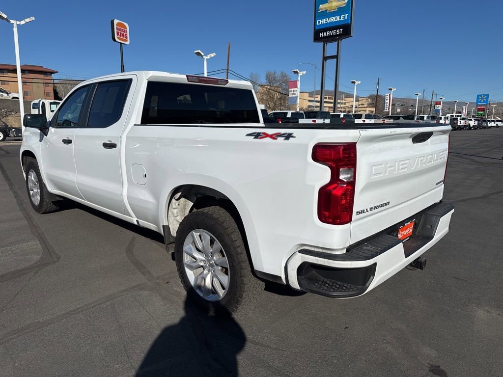 Certified 2022 Chevrolet Silverado 1500 Custom AWD/4WD image 7