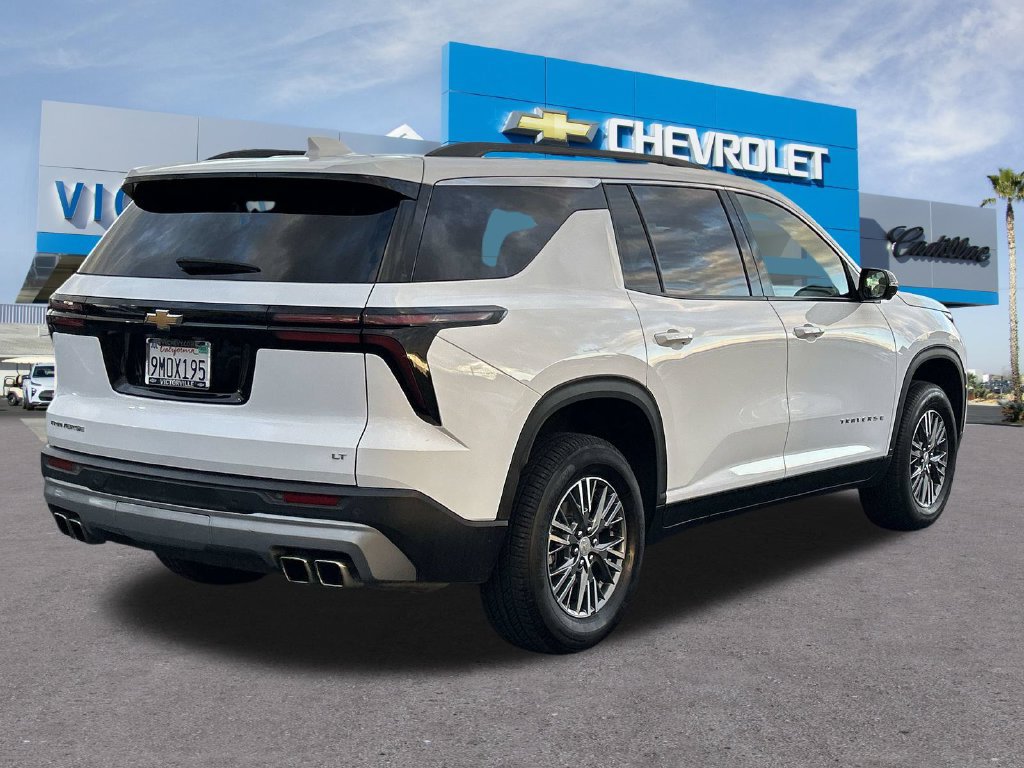 Certified 2026 Chevrolet Traverse LT AWD/4WD image 12