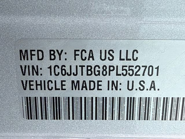 Used 2023 Jeep Gladiator Rubicon w/ Trailer Tow Package image 31