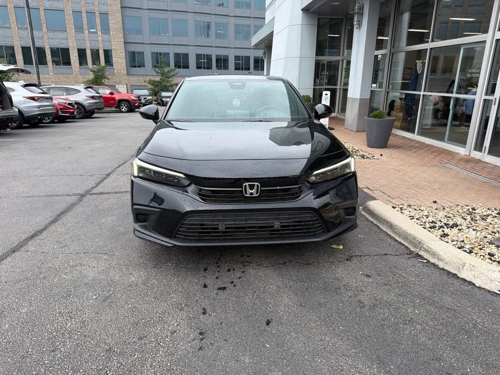 Used 2023 Honda Civic Sport image 3