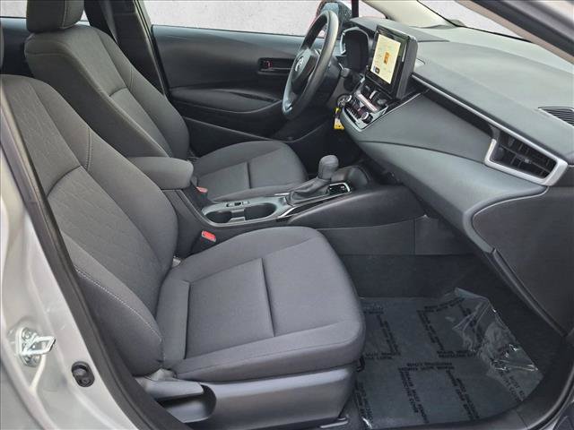 Used 2025 Toyota Corolla LE FWD image 19