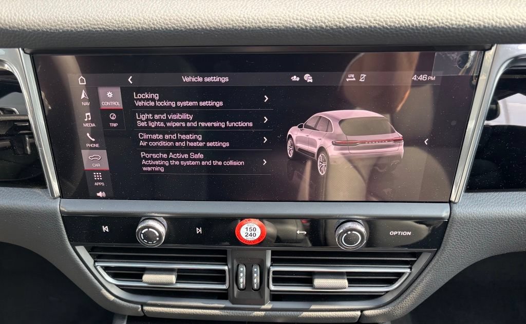 New 2026 Porsche Macan AWD/4WD image 25