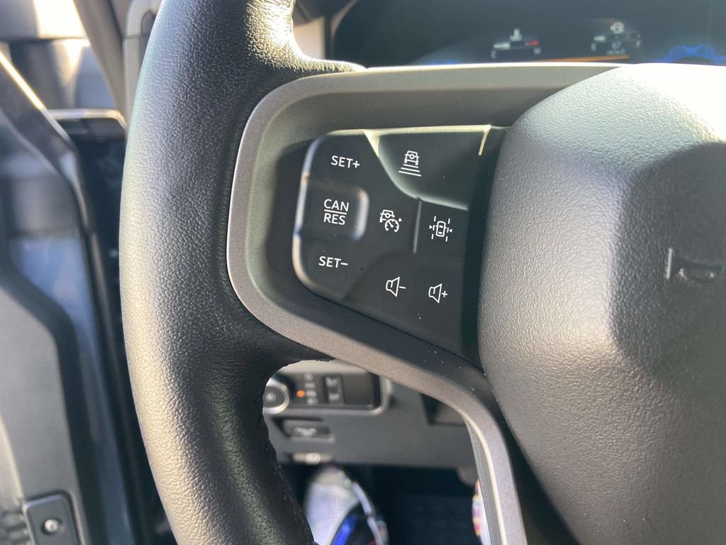 Used 2025 Ford Bronco Outer Banks AWD/4WD image 35