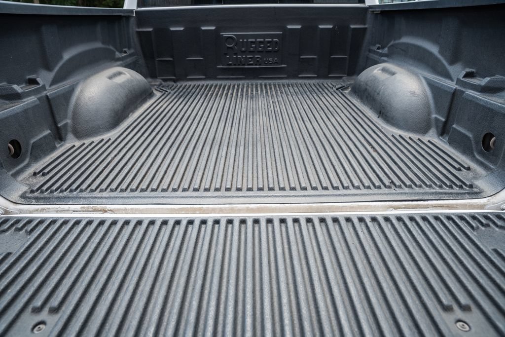 Certified 2025 RAM 1500 Laramie AWD/4WD image 10