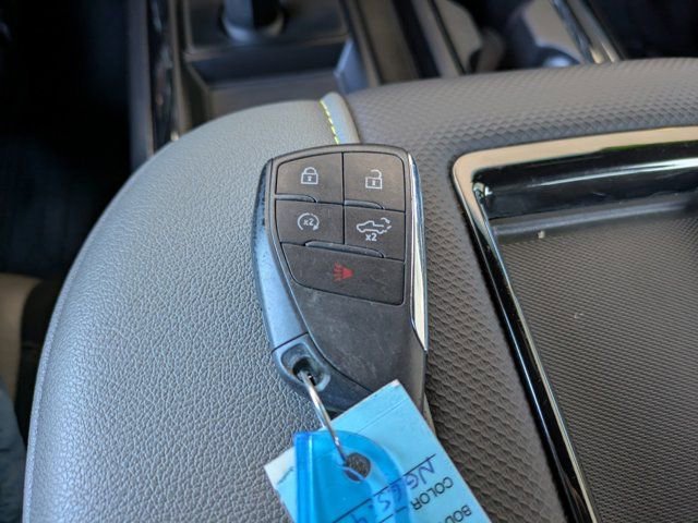 Used 2022 Chevrolet Silverado 1500 ZR2 image 33