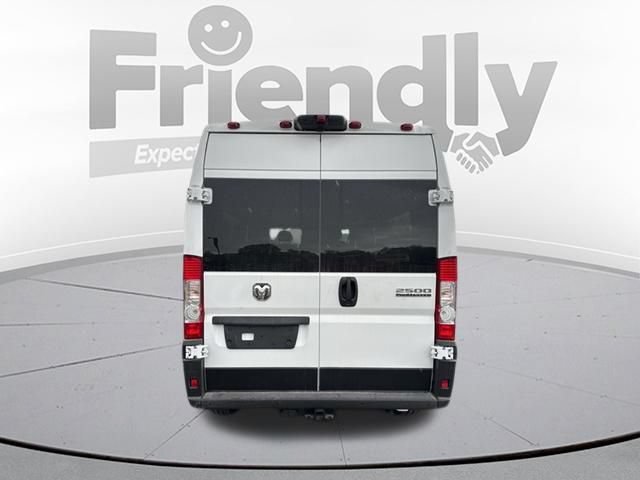Used 2024 RAM ProMaster 2500 w/ Cold Weather Group FWD image 3