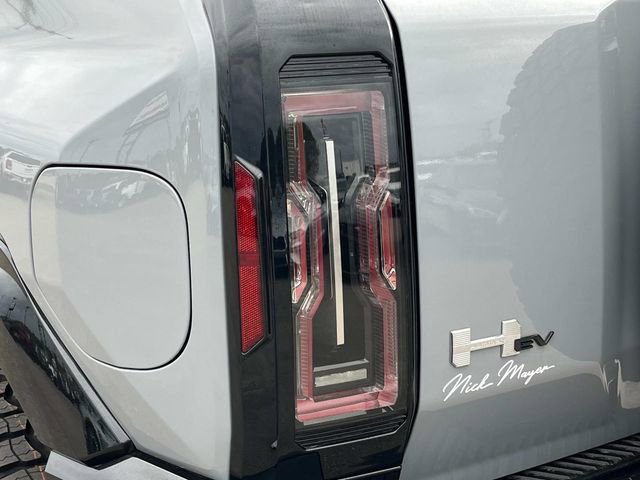 New 2025 GMC Hummer EV 3X w/ Extreme Off-Road Package image 11