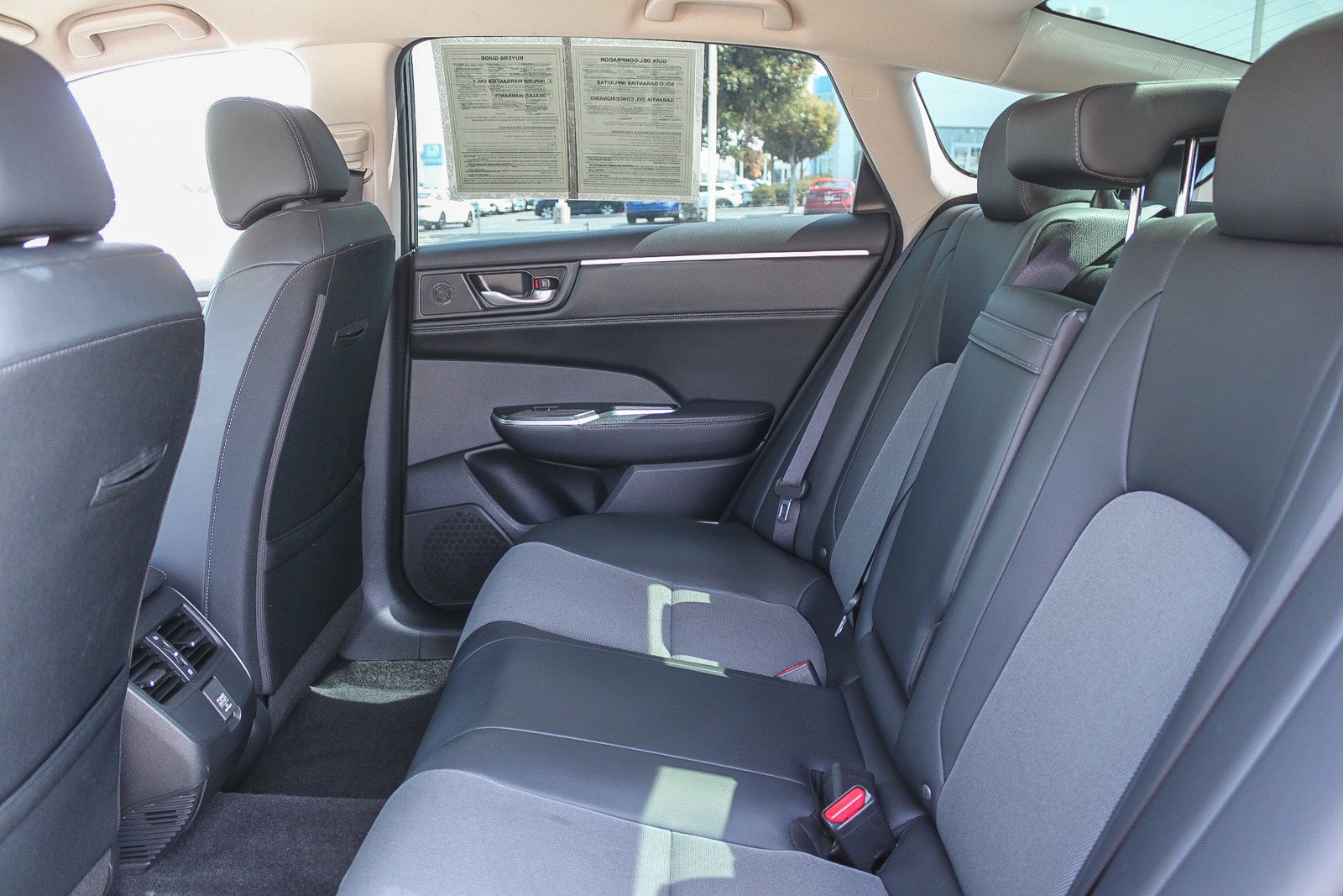 Certified 2020 Honda Clarity Plug-In Hybrid image 20