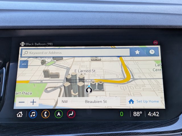 Certified 2022 Buick Envision Essence w/ Technology Package I FWD image 36