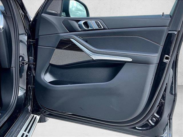 Used 2026 BMW X5 sDrive40i RWD image 19