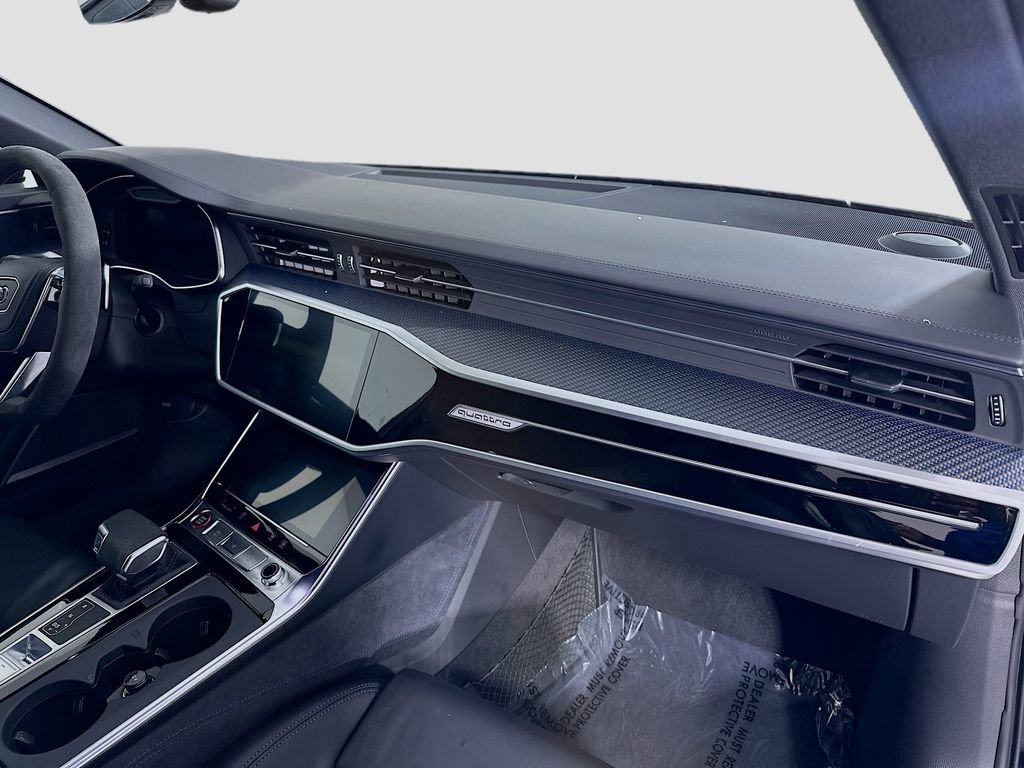 Used 2025 Audi RS 6 performance image 31