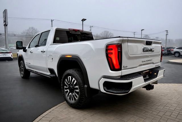 Used 2025 GMC Sierra 2500 Denali Ultimate image 9
