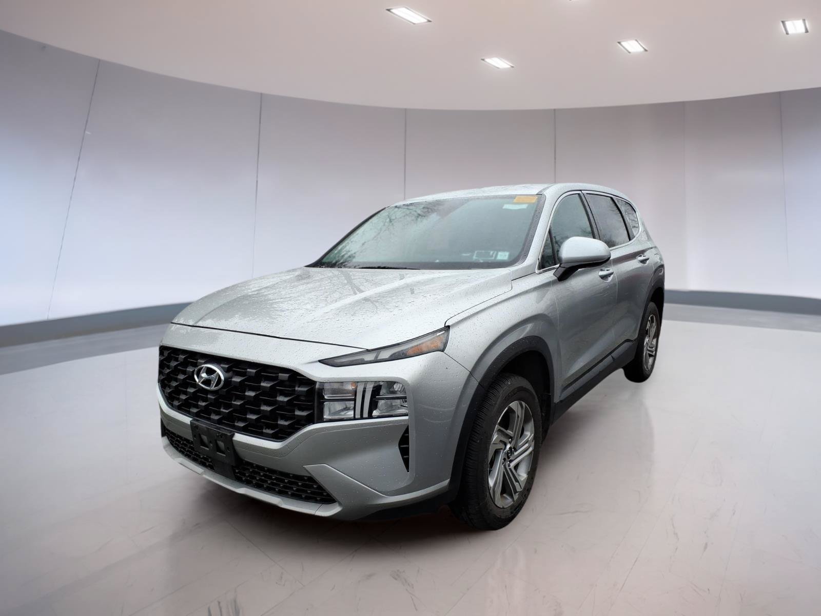 Used 2023 Hyundai Santa Fe SE AWD/4WD image 2