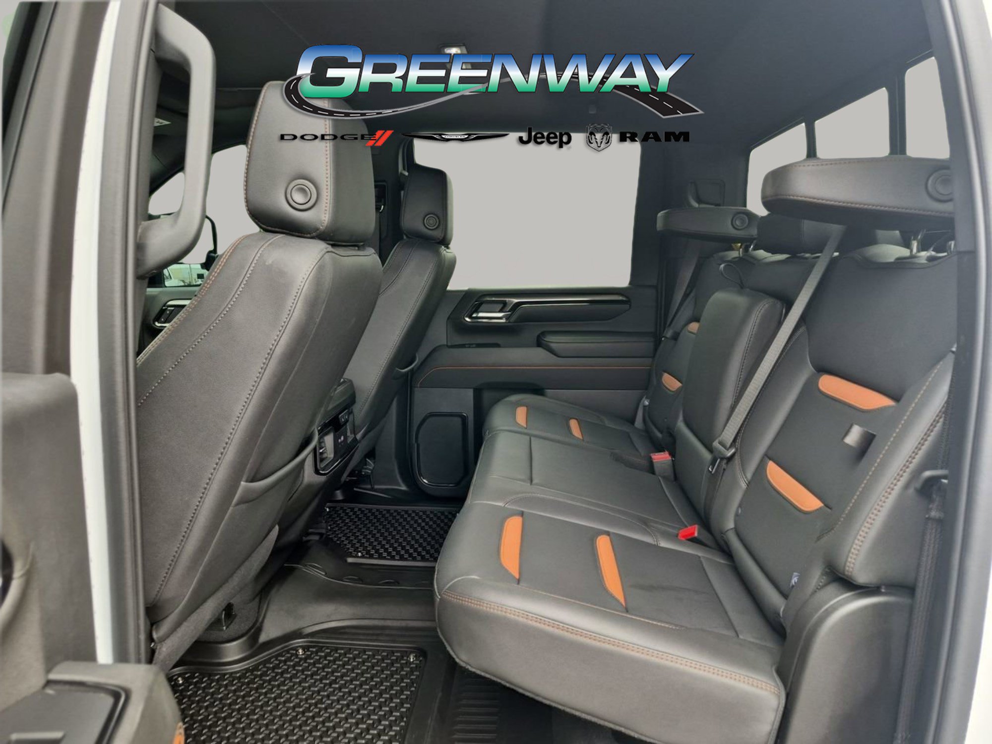 Used 2025 GMC Sierra 2500 AT4 w/ AT4 Premium Plus Package AWD/4WD image 21