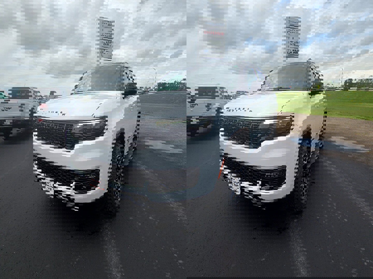 New 2025 Jeep Wagoneer Series II image 2