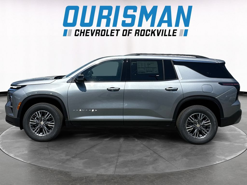 New 2026 Chevrolet Traverse LT w/ Driver Confidence Package FWD image 3