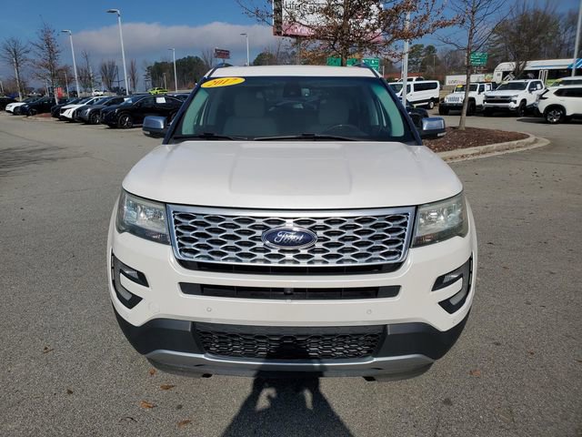 Used 2017 Ford Explorer Platinum image 11