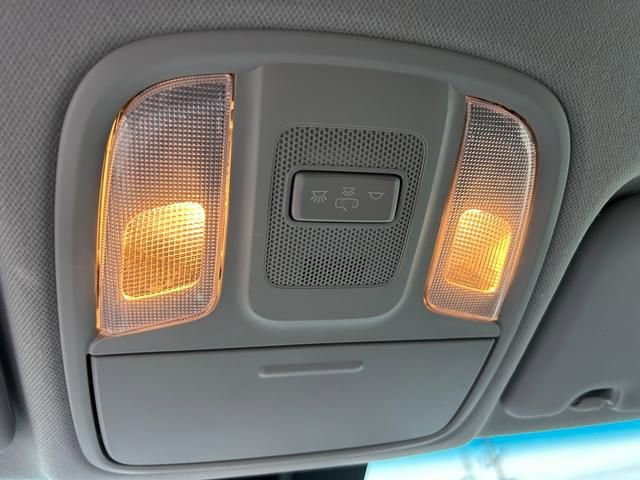 Used 2022 Kia Niro LXS w/ Digital Cluster Package image 25