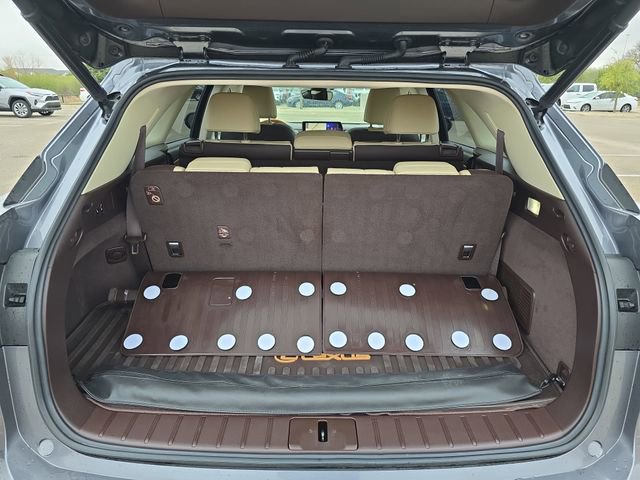 Used 2018 Lexus RX 350L FWD image 12