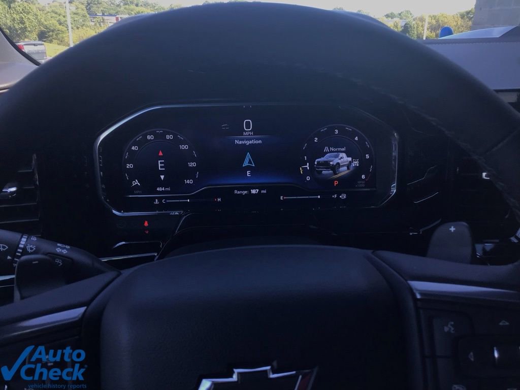 Used 2025 Chevrolet Silverado 1500 ZR2 w/ Technology Package image 43