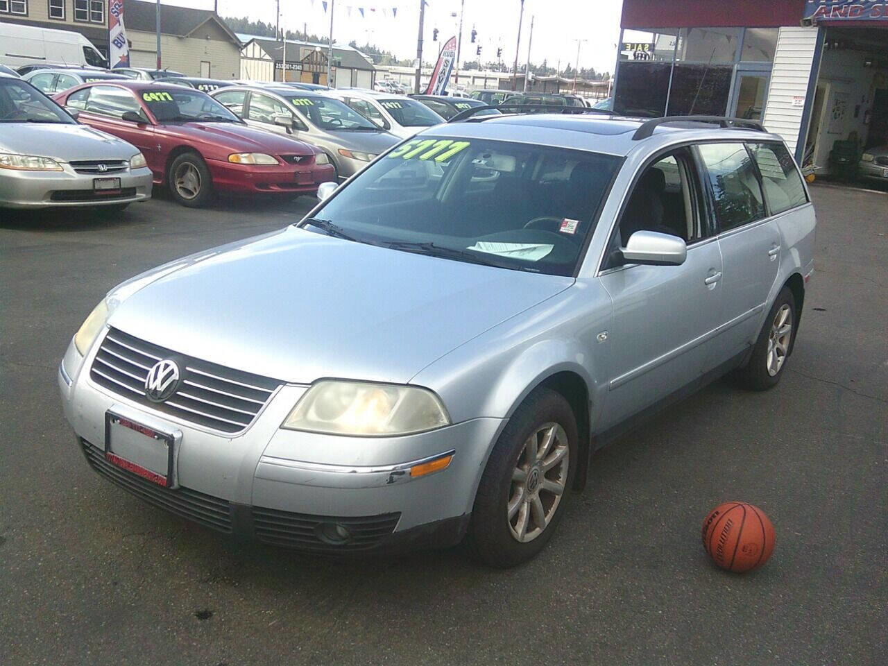Used 2004 Volkswagen Passat GLS image 2