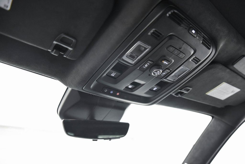Used 2022 Cadillac Escalade Sport Platinum AWD/4WD image 20