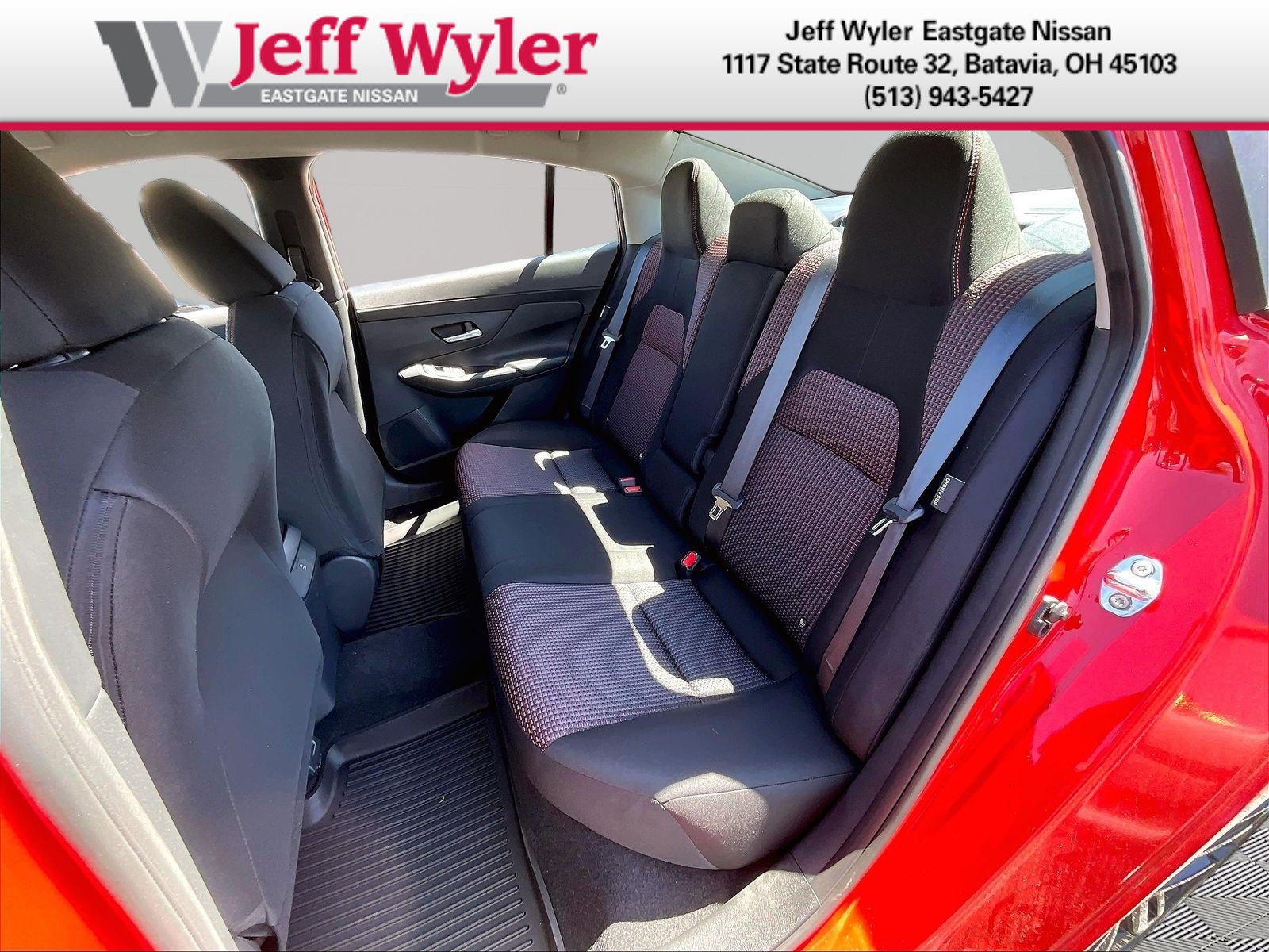 New 2026 Nissan Sentra SR w/ Floor Mat Package FWD image 17