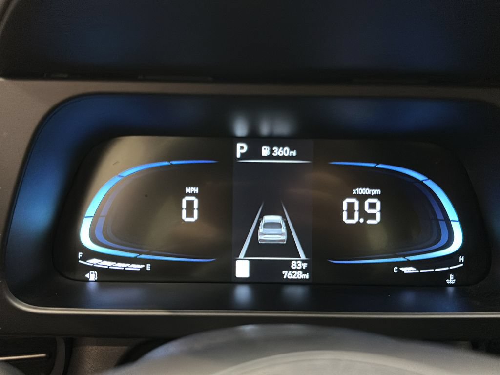 Certified 2025 Hyundai Elantra Sport FWD image 24
