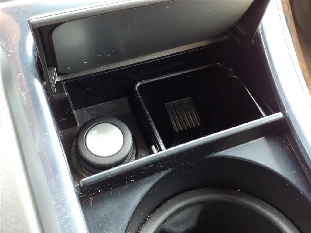 Used 2011 Land Rover Range Rover Sport HSE LUX image 26