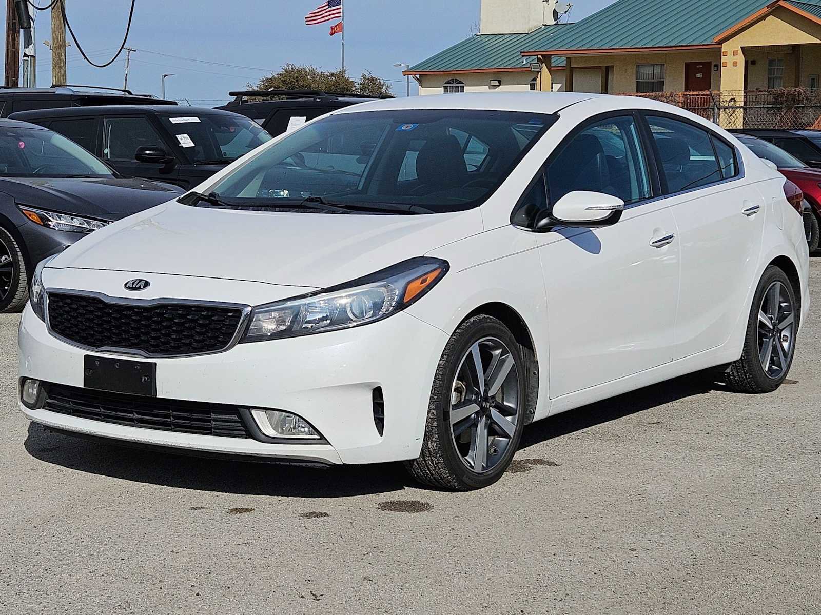 Used 2017 Kia Forte EX image 10