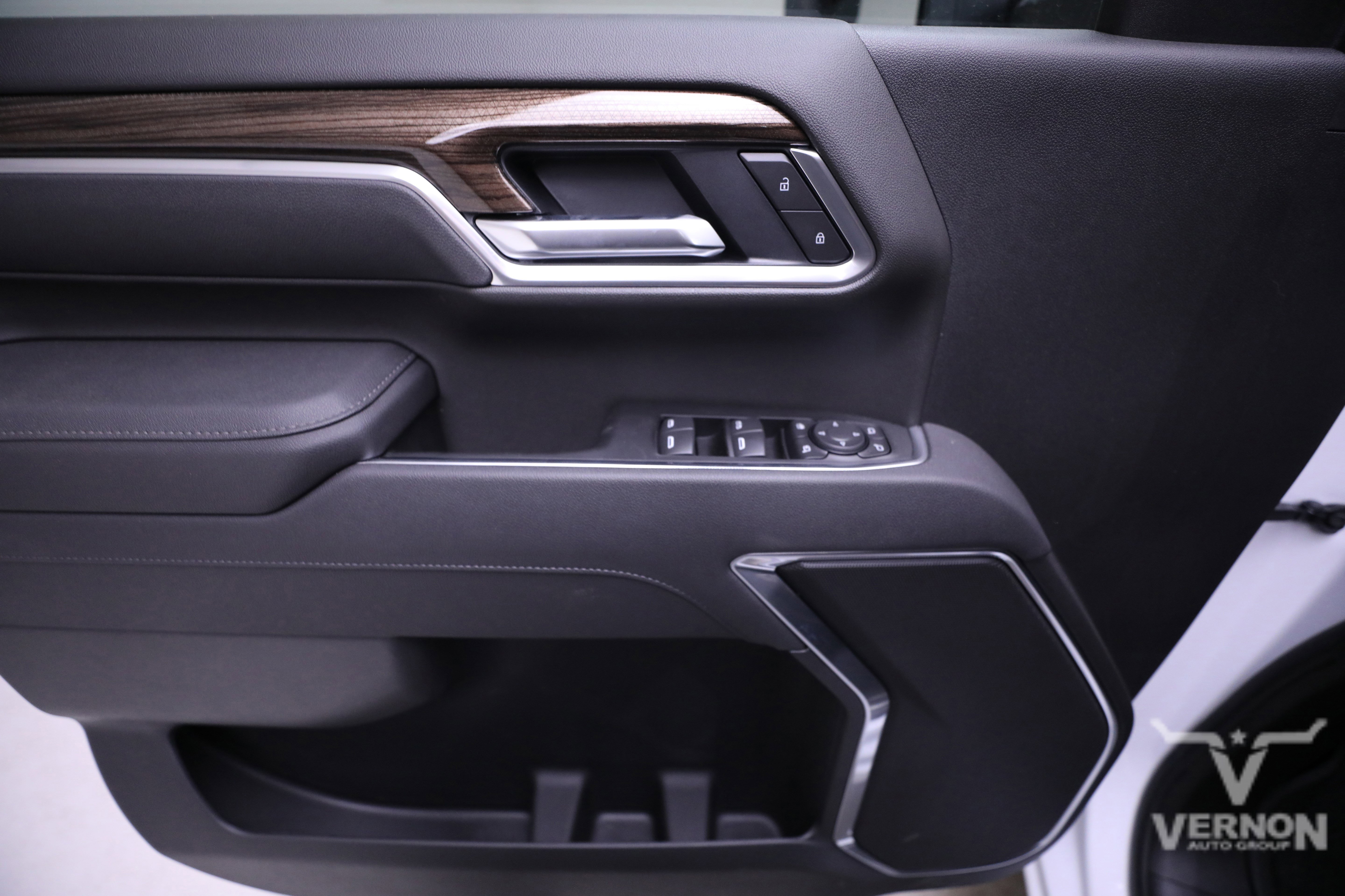 New 2026 Chevrolet Silverado 3500 LT w/ Texas Edition image 19