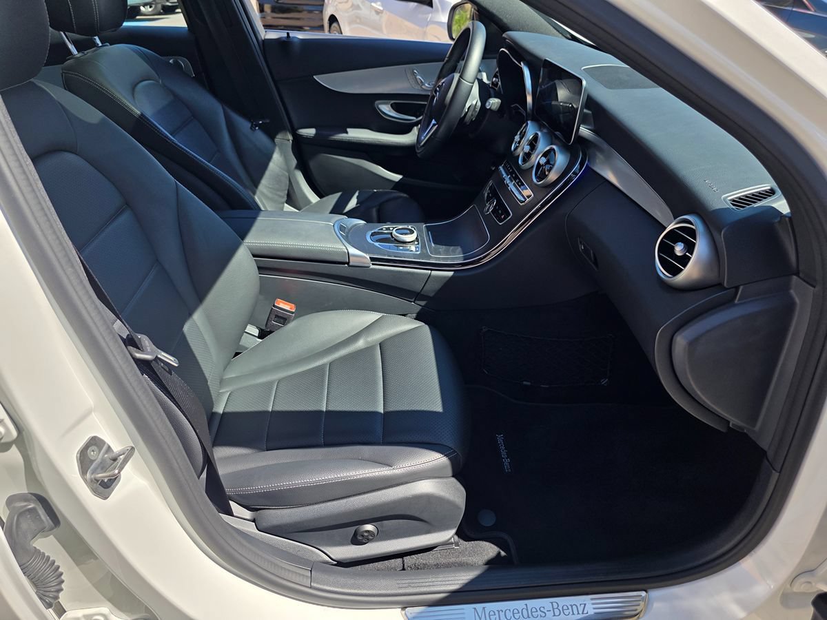 Used 2020 Mercedes-Benz C 300 Sedan image 15