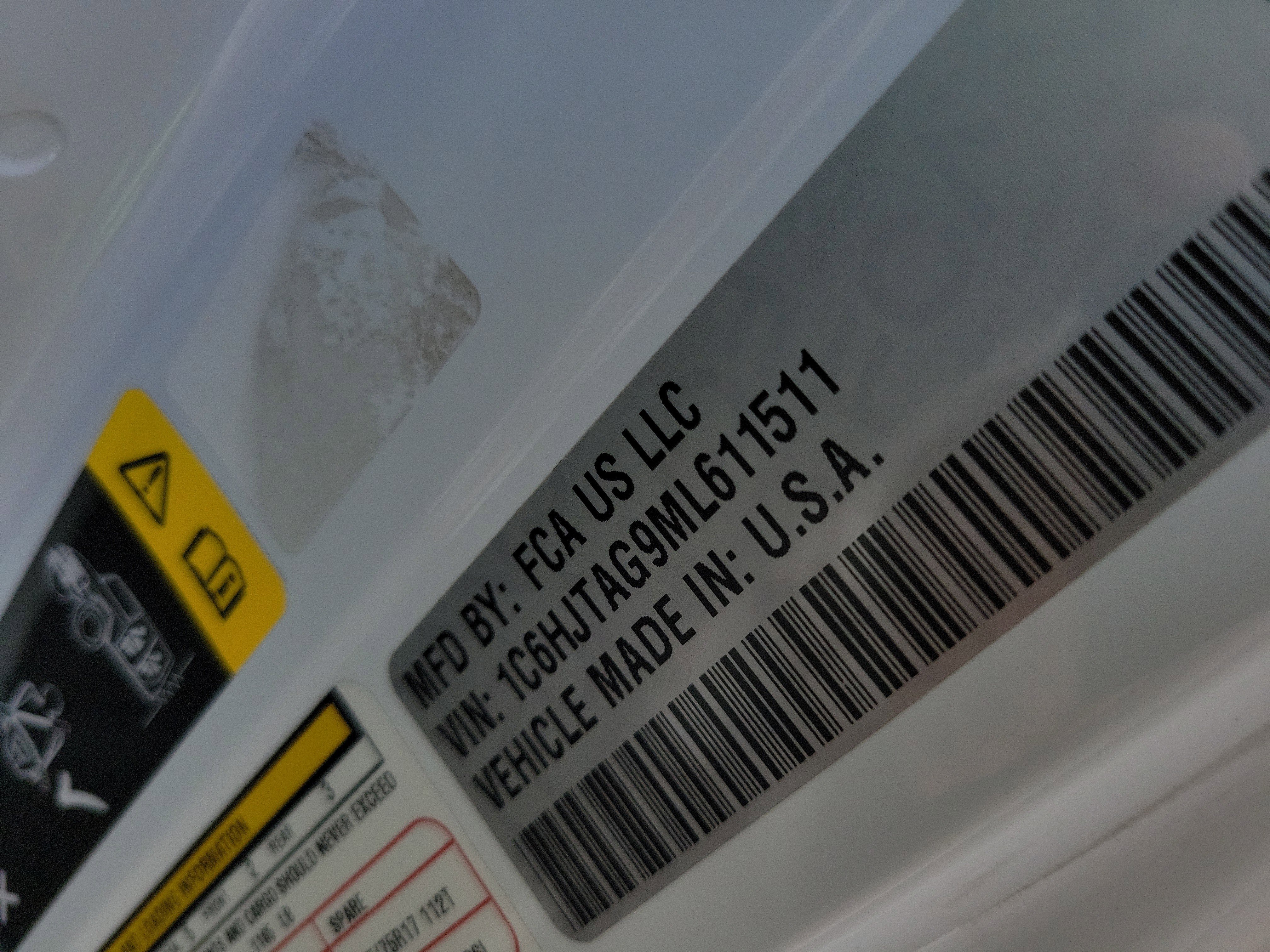 Used 2021 Jeep Gladiator Sport image 37