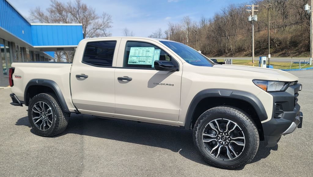 New 2026 Chevrolet Colorado Trail Boss AWD/4WD image 7