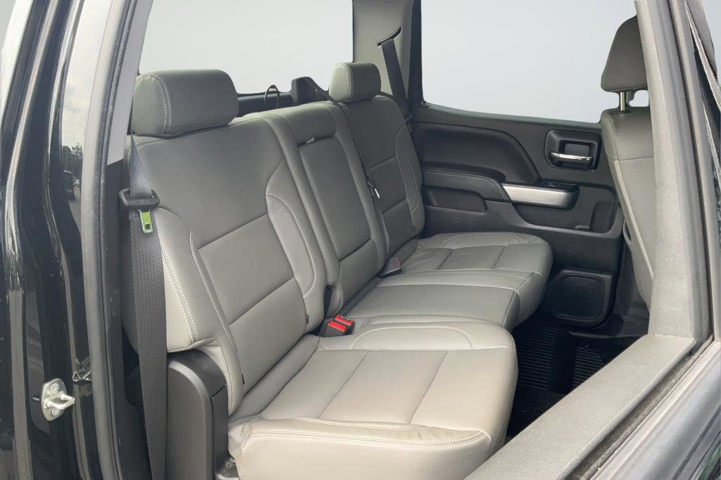 Used 2018 Chevrolet Silverado 1500 LT w/ All Star Edition AWD/4WD image 21