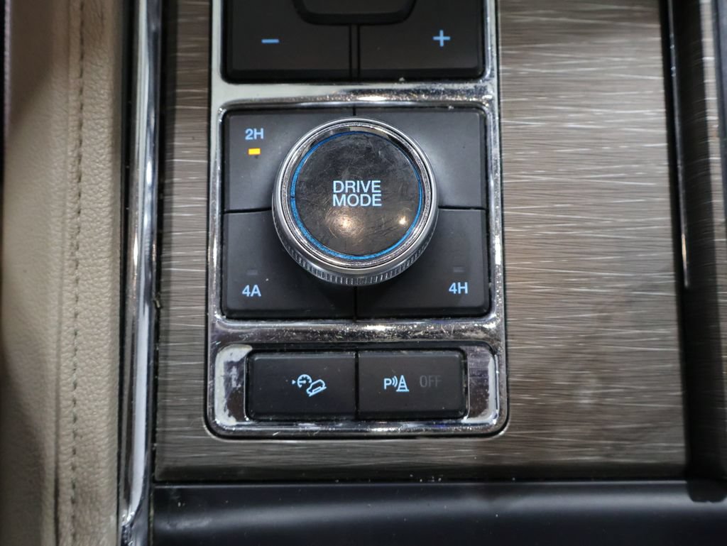 Used 2022 Ford Expedition Limited AWD/4WD image 39