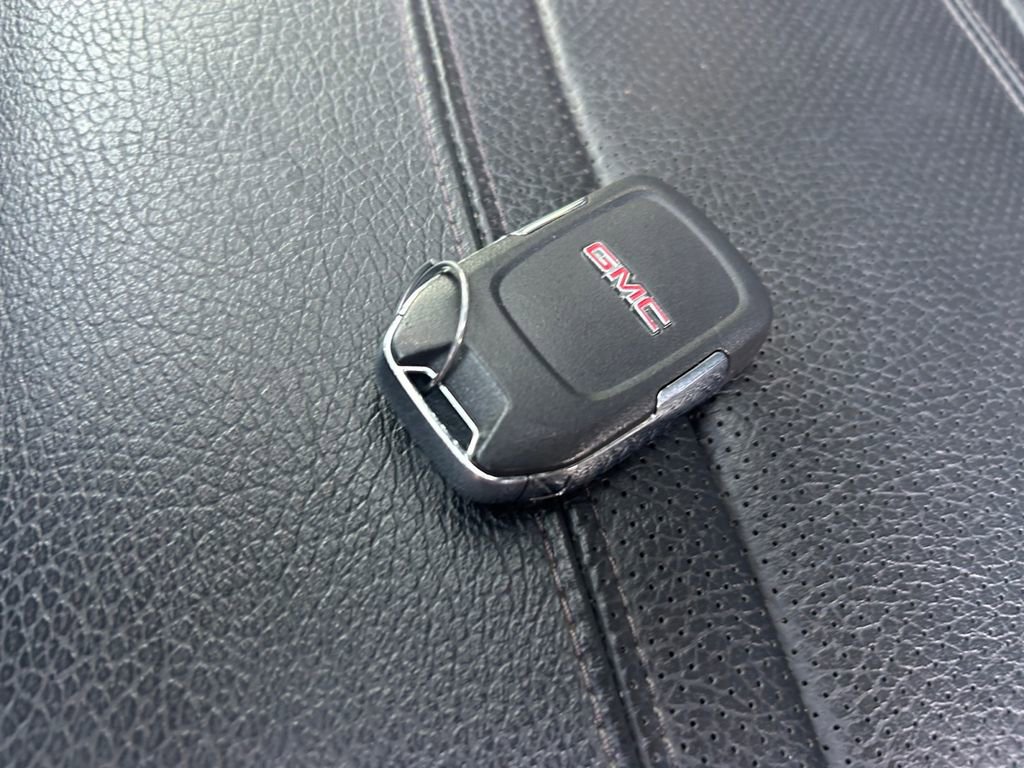 Used 2022 GMC Sierra 3500 Denali image 33