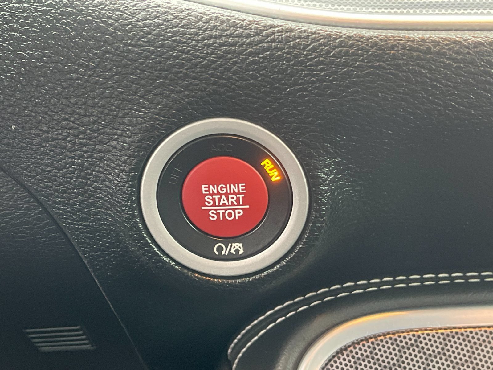 Used 2017 Dodge Challenger SRT w/ Technology Group RWD image 23