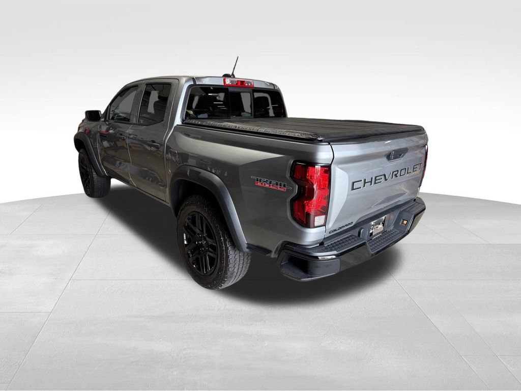 Used 2024 Chevrolet Colorado Trail Boss AWD/4WD image 3
