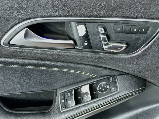 Used 2018 Mercedes-Benz GLA 250 w/ Premium Package image 19