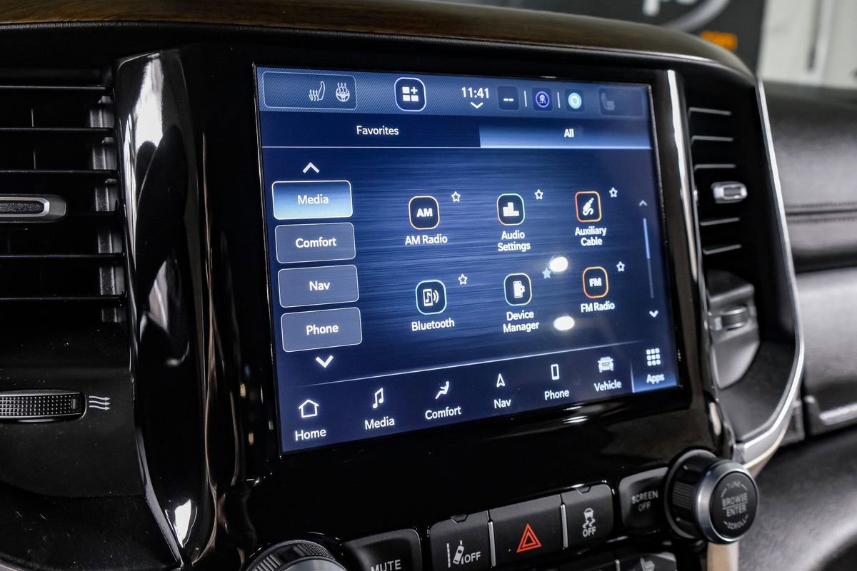 Used 2024 RAM 2500 Laramie w/ Safety Group AWD/4WD image 27