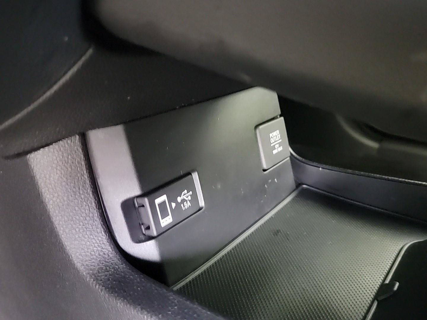 Certified 2020 Honda Civic EX image 31