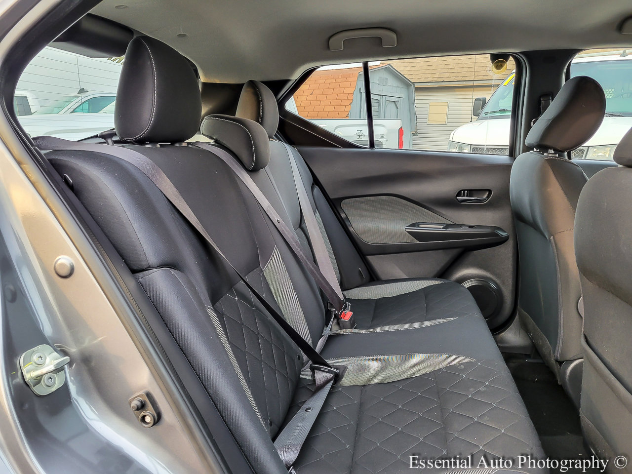 Used 2020 Nissan Kicks SV image 26
